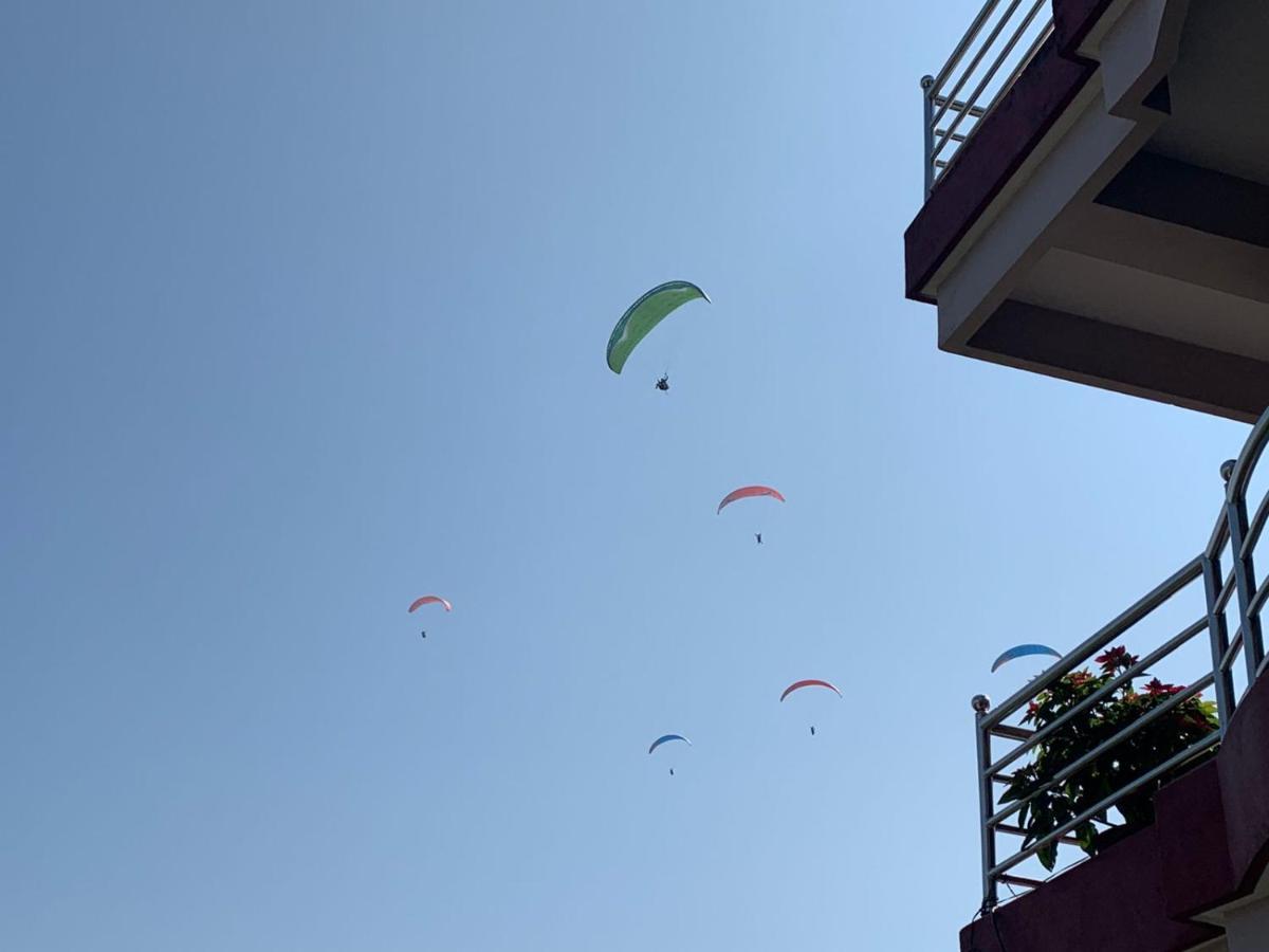 Hotel Pristine Himalaya Pokhara Exterior photo