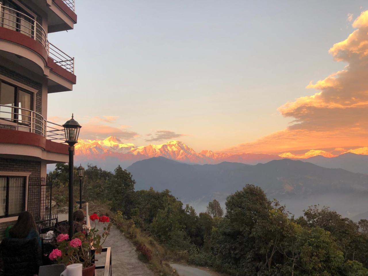 Hotel Pristine Himalaya Pokhara Exterior photo